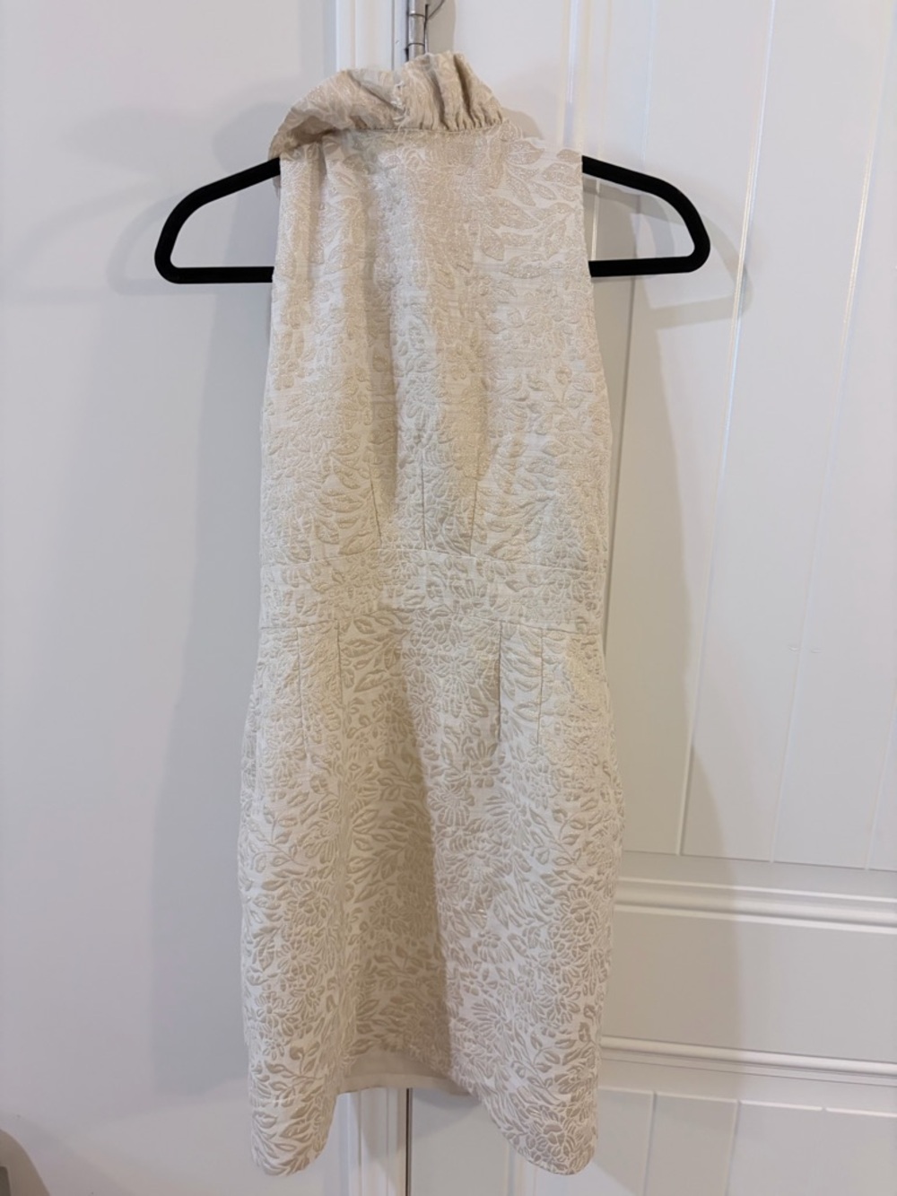 Sleeveless Ruffle-Neck Textured Ivory Dress - Picture 5 of 6